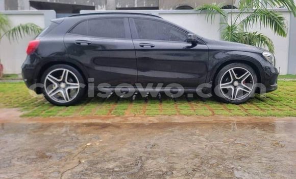 Acheter Occasion Voiture Mercedes-Benz GLA-klasse Noir à Abomey Calavi, Benin Acheter Occasion Voiture Mercedes-Benz GLA-klasse Noir à Abomey Calavi, Benin
