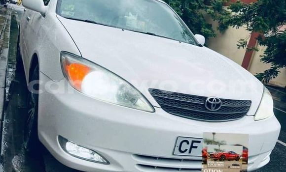 Acheter Occasion Voiture Toyota Camry Blanc à Abomey Calavi, Benin Acheter Occasion Voiture Toyota Camry Blanc à Abomey Calavi, Benin