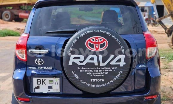 Acheter Occasion Voiture Toyota RAV4 Bleu à Abomey Calavi, Benin Acheter Occasion Voiture Toyota RAV4 Bleu à Abomey Calavi, Benin