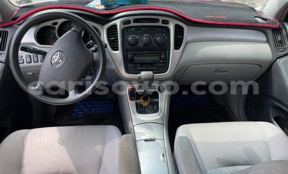 Sayi Na hannu Toyota Highlander Azurfa Mota in Cotonou a Benin Sayi Na hannu Toyota Highlander Azurfa Mota in Cotonou a Benin