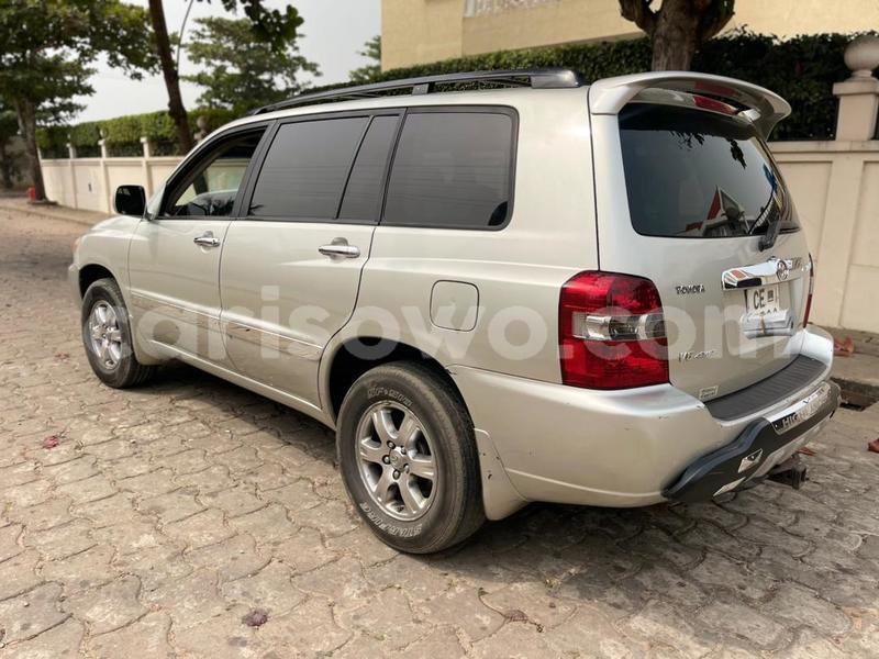 Big with watermark toyota highlander benin cotonou 20700