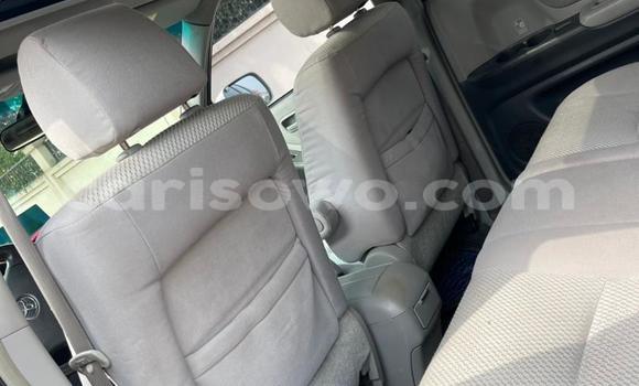 Sayi Na hannu Toyota Highlander Azurfa Mota in Cotonou a Benin Sayi Na hannu Toyota Highlander Azurfa Mota in Cotonou a Benin