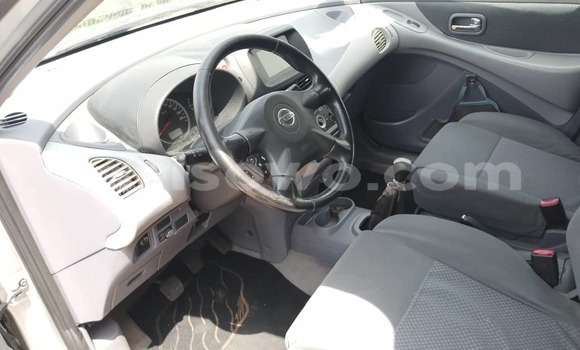 Ra Àlòkù Nissan Almera Tino Silver Ọkọ̀ in Cotonou ni Benin Ra Àlòkù Nissan Almera Tino Silver Ọkọ̀ in Cotonou ni Benin