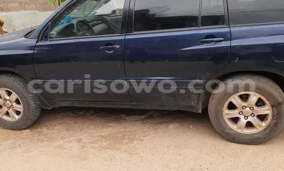 Ra Àlòkù Toyota Highlander Blue Ọkọ̀ in Cotonou ni Benin Ra Àlòkù Toyota Highlander Blue Ọkọ̀ in Cotonou ni Benin