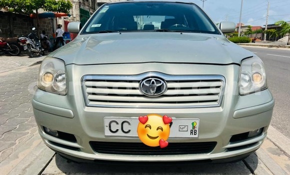 Buy Used Toyota Avensis Silver Car in Cotonou in Benign