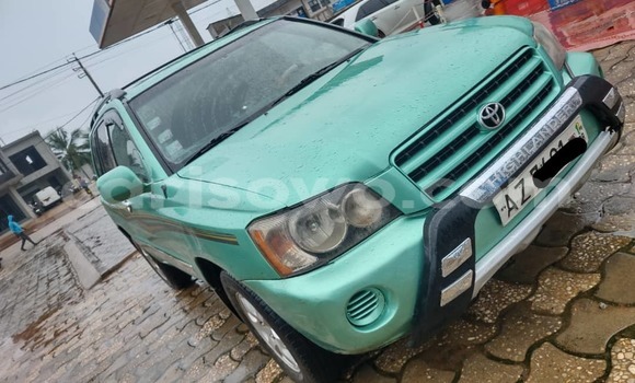 Ra Àlòkù Toyota Highlander Alawọ ewe Ọkọ̀ in Cotonou ni Benin Ra Àlòkù Toyota Highlander Alawọ ewe Ọkọ̀ in Cotonou ni Benin
