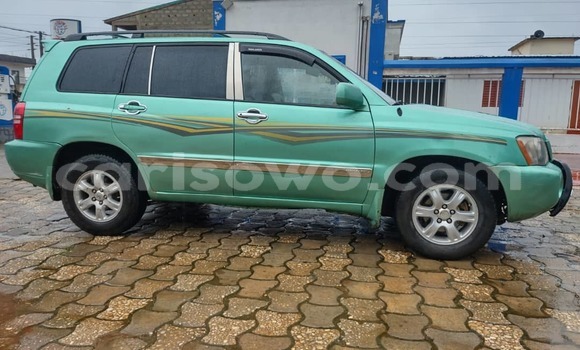 Ra Àlòkù Toyota Highlander Alawọ ewe Ọkọ̀ in Cotonou ni Benin Ra Àlòkù Toyota Highlander Alawọ ewe Ọkọ̀ in Cotonou ni Benin
