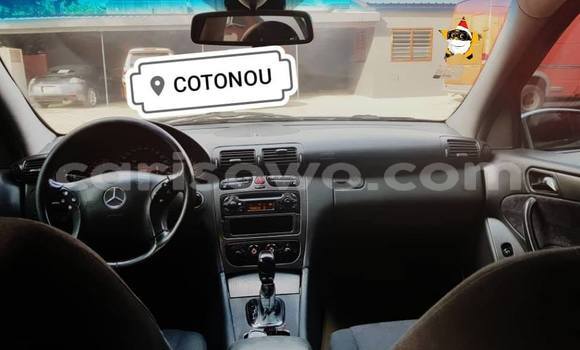 Acheter Occasion Voiture Mercedes-Benz C-klasse Gris à Porto Novo, Benin Acheter Occasion Voiture Mercedes-Benz C-klasse Gris à Porto Novo, Benin