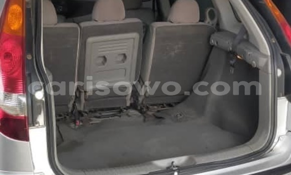 Acheter Occasion Voiture Nissan Tino Autre à Cotonou, Benin Acheter Occasion Voiture Nissan Tino Autre à Cotonou, Benin