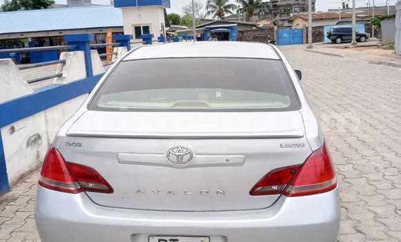 Acheter Occasion Voiture Toyota Avalon Autre à Abomey Calavi, Benin Acheter Occasion Voiture Toyota Avalon Autre à Abomey Calavi, Benin