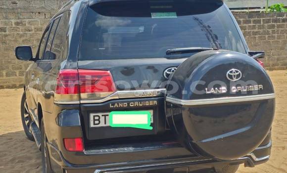 Acheter Occasion Voiture Toyota Land Cruiser Noir à Cotonou, Benin Acheter Occasion Voiture Toyota Land Cruiser Noir à Cotonou, Benin