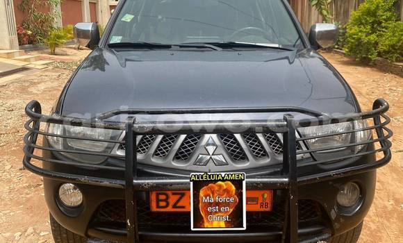 Ra Àlòkù Mitsubishi L200 Black Ọkọ̀ in Athieme ni Mono