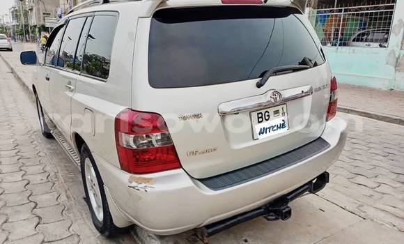 Sayi Na hannu Toyota Highlander Sauran Mota in Cotonou a Benin Sayi Na hannu Toyota Highlander Sauran Mota in Cotonou a Benin