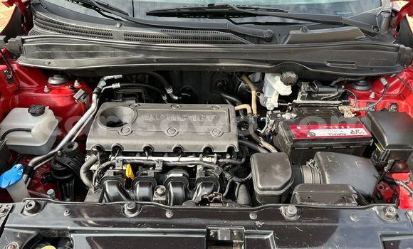 Acheter Occasion Voiture Hyundai Tucson Rouge à Cotonou, Benin Acheter Occasion Voiture Hyundai Tucson Rouge à Cotonou, Benin