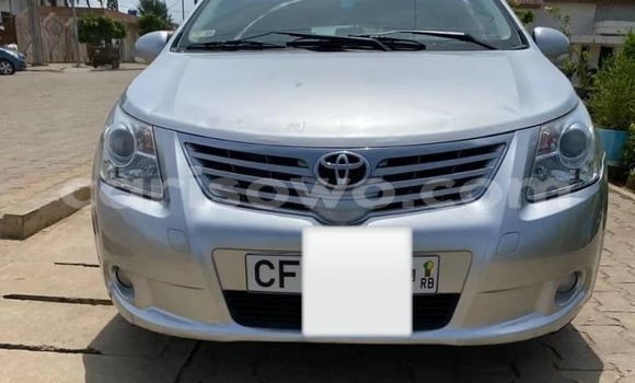 Ra Àlòkù Toyota Avensis Silver Ọkọ̀ in Cotonou ni Benin Ra Àlòkù Toyota Avensis Silver Ọkọ̀ in Cotonou ni Benin