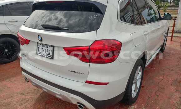 Sayi Na hannu BMW X3 White Mota in Cotonou a Benin Sayi Na hannu BMW X3 White Mota in Cotonou a Benin