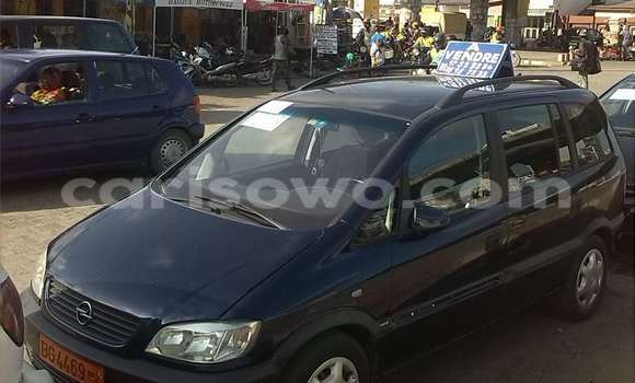 Buy Used Opel Zafira Blue Car in Cotonou in Benign Buy Used Opel Zafira Blue Car in Cotonou in Benign