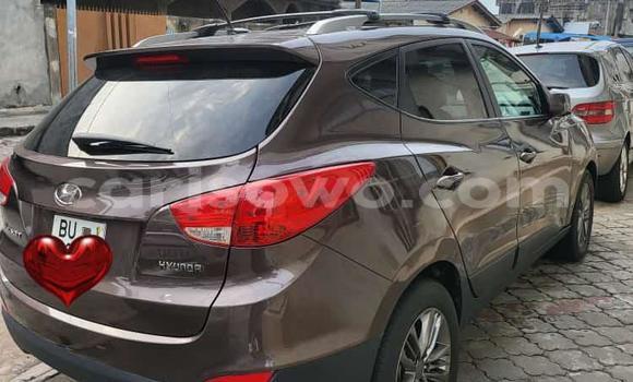 Sayi Na hannu Hyundai Tucson Brown Mota in Cotonou a Benin