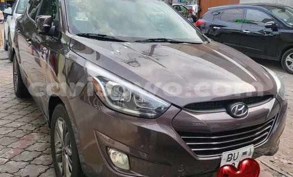 Buy Used Hyundai Tucson Brown Car in Cotonou in Benign Buy Used Hyundai Tucson Brown Car in Cotonou in Benign