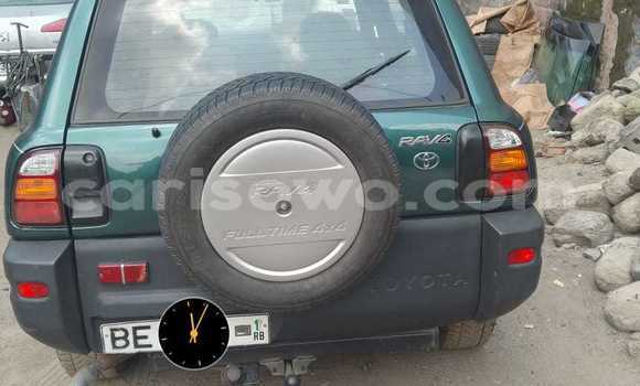Sayi Na hannu Toyota RAV4 Green Mota in Cotonou a Benin Sayi Na hannu Toyota RAV4 Green Mota in Cotonou a Benin
