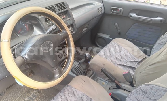 Sayi Na hannu Toyota RAV4 Green Mota in Cotonou a Benin Sayi Na hannu Toyota RAV4 Green Mota in Cotonou a Benin