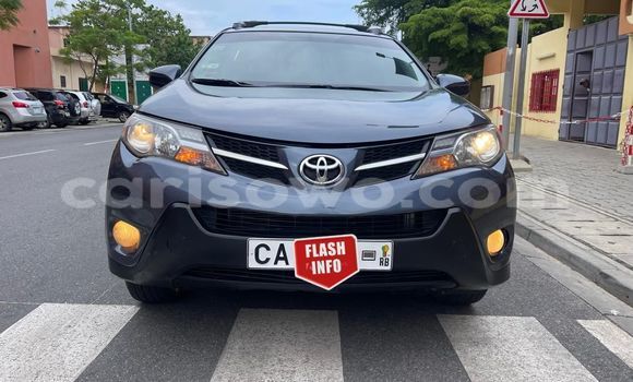 Sayi Na hannu Toyota RAV4 Black Mota in Cotonou a Benin