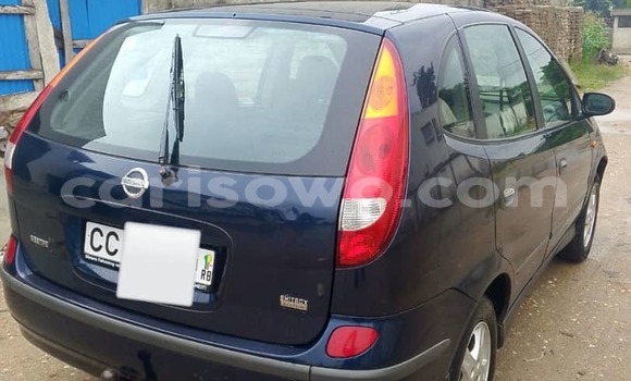 Acheter Occasion Voiture Nissan Almera Tino Bleu à Cotonou, Benin