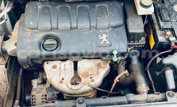 Sayi Na hannu Peugeot 307 Azurfa Mota in Cotonou a Benin Sayi Na hannu Peugeot 307 Azurfa Mota in Cotonou a Benin