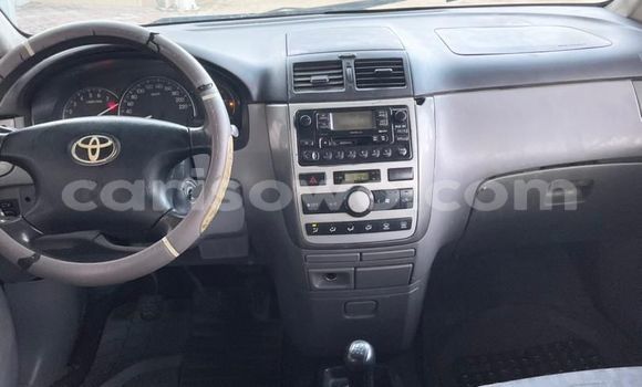 Ra Àlòkù Toyota Avensis Verso Silver Ọkọ̀ in Cotonou ni Benin Ra Àlòkù Toyota Avensis Verso Silver Ọkọ̀ in Cotonou ni Benin