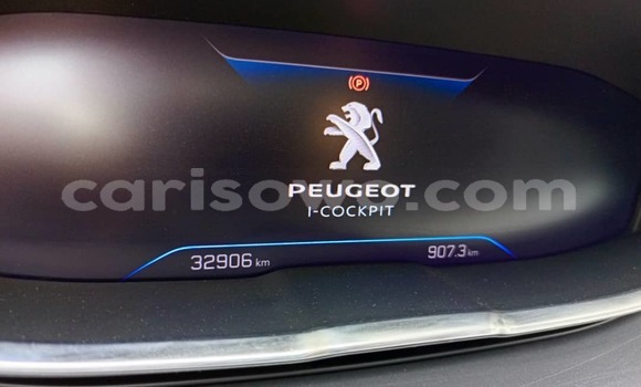 Acheter Occasion Voiture Peugeot 3008 Rouge à Cotonou, Benin Acheter Occasion Voiture Peugeot 3008 Rouge à Cotonou, Benin