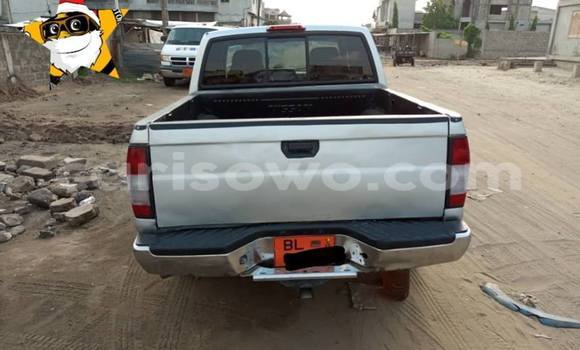 Acheter Occasion Voiture Nissan Frontier Gris à Porto Novo, Benin Acheter Occasion Voiture Nissan Frontier Gris à Porto Novo, Benin