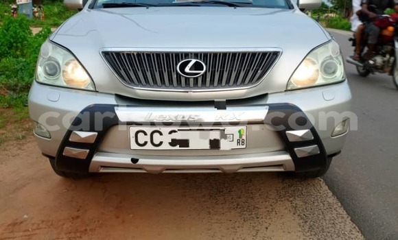 Ra Àlòkù Lexus RX 330 Silver Ọkọ̀ in Cotonou ni Benin