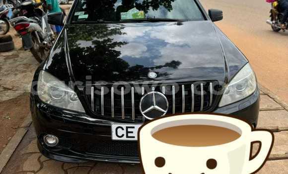 Ra Àlòkù Mercedes-Benz C–Class Black Ọkọ̀ in Porto Novo ni Benin