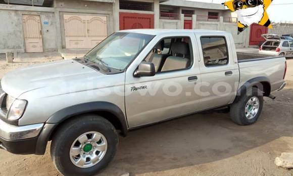 Acheter Occasion Voiture Nissan Frontier Gris à Porto Novo, Benin Acheter Occasion Voiture Nissan Frontier Gris à Porto Novo, Benin