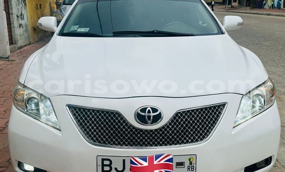 Sayi Na hannu Toyota Camry White Mota in Cotonou a Benin Sayi Na hannu Toyota Camry White Mota in Cotonou a Benin