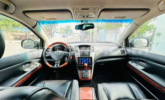 Buy Used Lada Niva Black Car in Cotonou in Benign