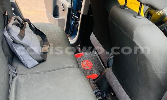 Acheter Occasion Voiture Toyota Yaris Verso Bleu à Cotonou, Benin Acheter Occasion Voiture Toyota Yaris Verso Bleu à Cotonou, Benin