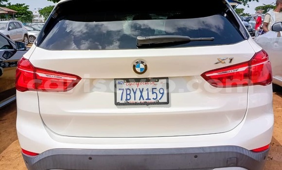 Sayi Na hannu BMW X1 White Mota in Cotonou a Benin Sayi Na hannu BMW X1 White Mota in Cotonou a Benin