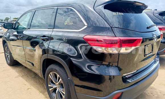 Acheter Occasion Voiture Toyota Highlander Noir à Cotonou, Benin Acheter Occasion Voiture Toyota Highlander Noir à Cotonou, Benin