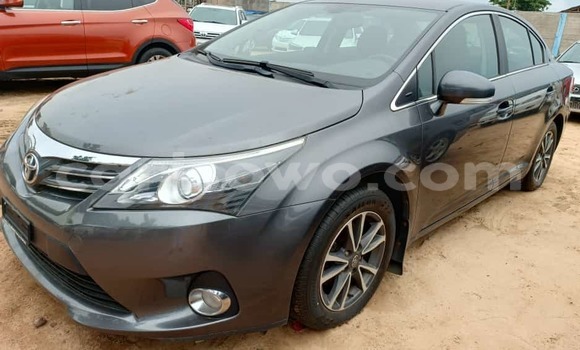 Sayi Na hannu Toyota Avensis Sauran Mota in Cotonou a Benin Sayi Na hannu Toyota Avensis Sauran Mota in Cotonou a Benin
