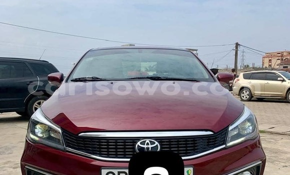 Acheter Occasion Voiture Toyota Belta Rouge à Cotonou, Benin Acheter Occasion Voiture Toyota Belta Rouge à Cotonou, Benin