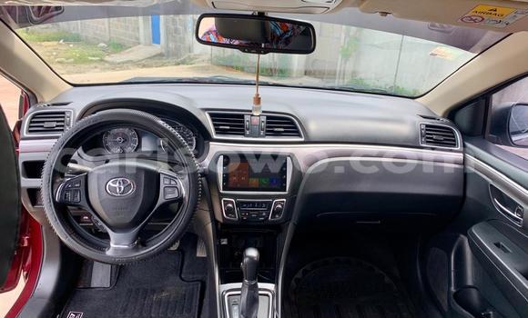 Acheter Occasion Voiture Toyota Belta Rouge à Cotonou, Benin Acheter Occasion Voiture Toyota Belta Rouge à Cotonou, Benin