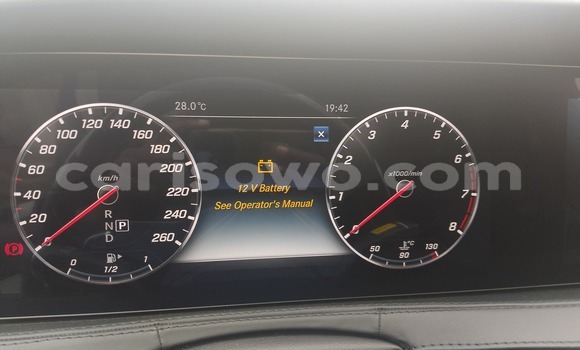 Acheter Neuf Voiture Mercedes-Benz Maybach S-klasse Blanc à Cotonou, Benin Acheter Neuf Voiture Mercedes-Benz Maybach S-klasse Blanc à Cotonou, Benin