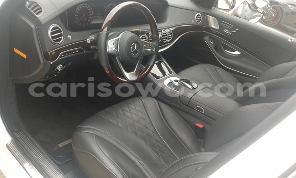 Acheter Neuf Voiture Mercedes-Benz Maybach S-klasse Blanc à Cotonou, Benin Acheter Neuf Voiture Mercedes-Benz Maybach S-klasse Blanc à Cotonou, Benin
