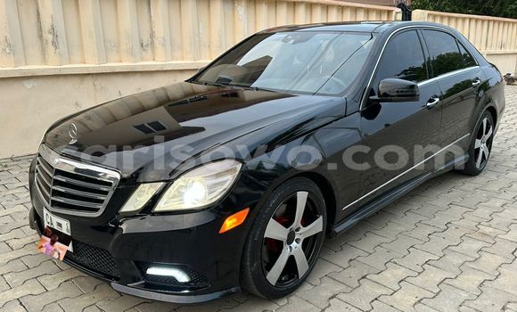 Buy Used Mercedes-Benz E–Class Black Car in Cotonou in Benign Buy Used Mercedes-Benz E–Class Black Car in Cotonou in Benign