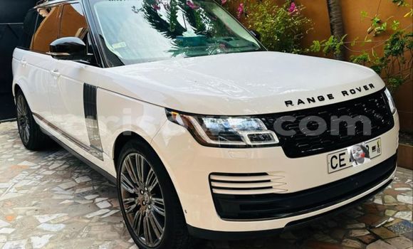Sayi Na hannu Range Rover Range Rover White Mota in Cotonou a Benin Sayi Na hannu Range Rover Range Rover White Mota in Cotonou a Benin