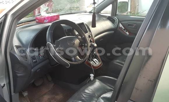 Acheter Occasion Voiture Lexus RX 300 Gris à Porto Novo, Benin Acheter Occasion Voiture Lexus RX 300 Gris à Porto Novo, Benin