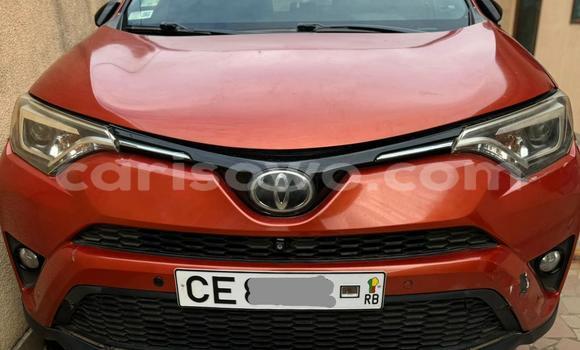 Acheter Occasion Voiture Toyota RAV4 Rouge à Cotonou, Benin Acheter Occasion Voiture Toyota RAV4 Rouge à Cotonou, Benin