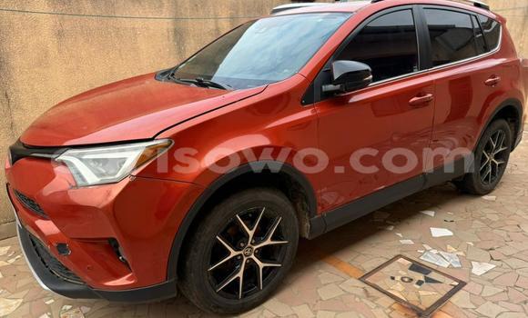 Acheter Occasion Voiture Toyota RAV4 Rouge à Cotonou, Benin Acheter Occasion Voiture Toyota RAV4 Rouge à Cotonou, Benin
