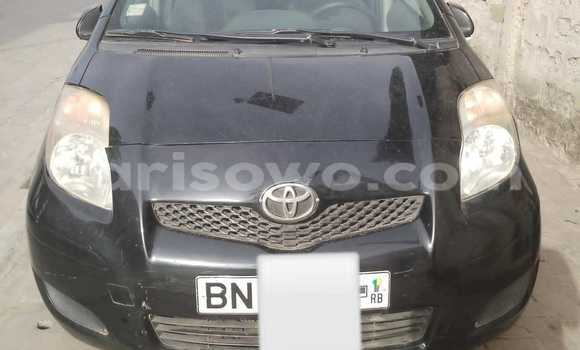 Buy Used Toyota Yaris Black Car in Cotonou in Benign